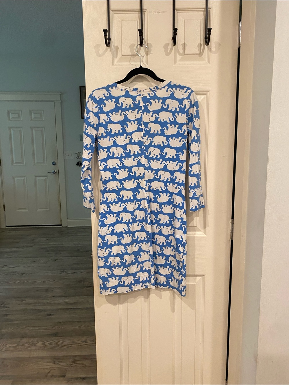 Lilly Pulitzer Blue and White Elephant-Print V-Neck Midi Dress - Picture 3 of 6